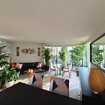 Panoramic Pondview Penthouse